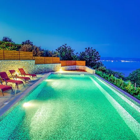 Dom wakacyjny Mit Grossem Garten Und Pool By Interhome *