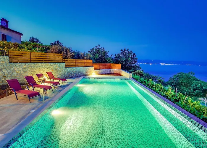Dom wakacyjny Mit Grossem Garten Und Pool By Interhome *