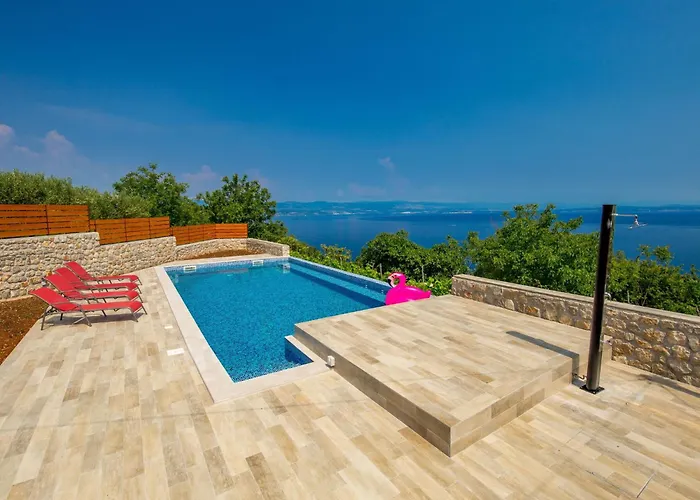 Mit Grossem Garten Und Pool By Interhome * Mošćenička Draga