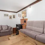 Дом отдыха Mit Grossem Garten Und Pool By Interhome