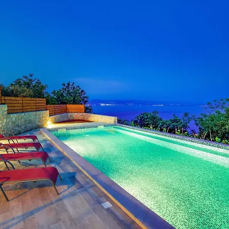 Mit Grossem Garten Und Pool By Interhome Vakantiehuis Mošćenička Draga