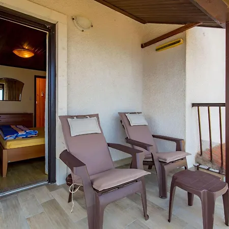 Mit Grossem Garten Und Pool By Interhome Mošćenička Draga