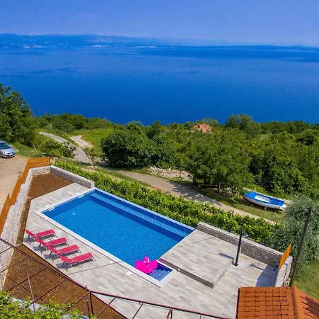 Mit Grossem Garten Und Pool By Interhome Mošćenička Draga