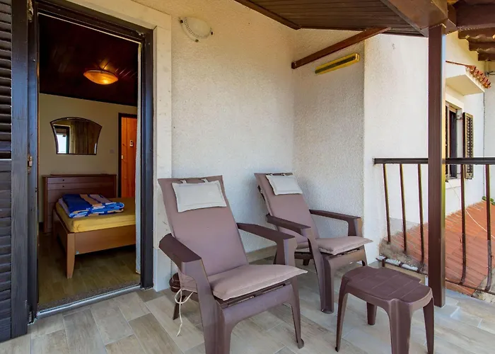 Mit Grossem Garten Und Pool By Interhome Mošćenička Draga